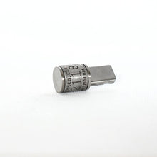 Load image into Gallery viewer, Browning Maxus - Duck Band Bolt Handle